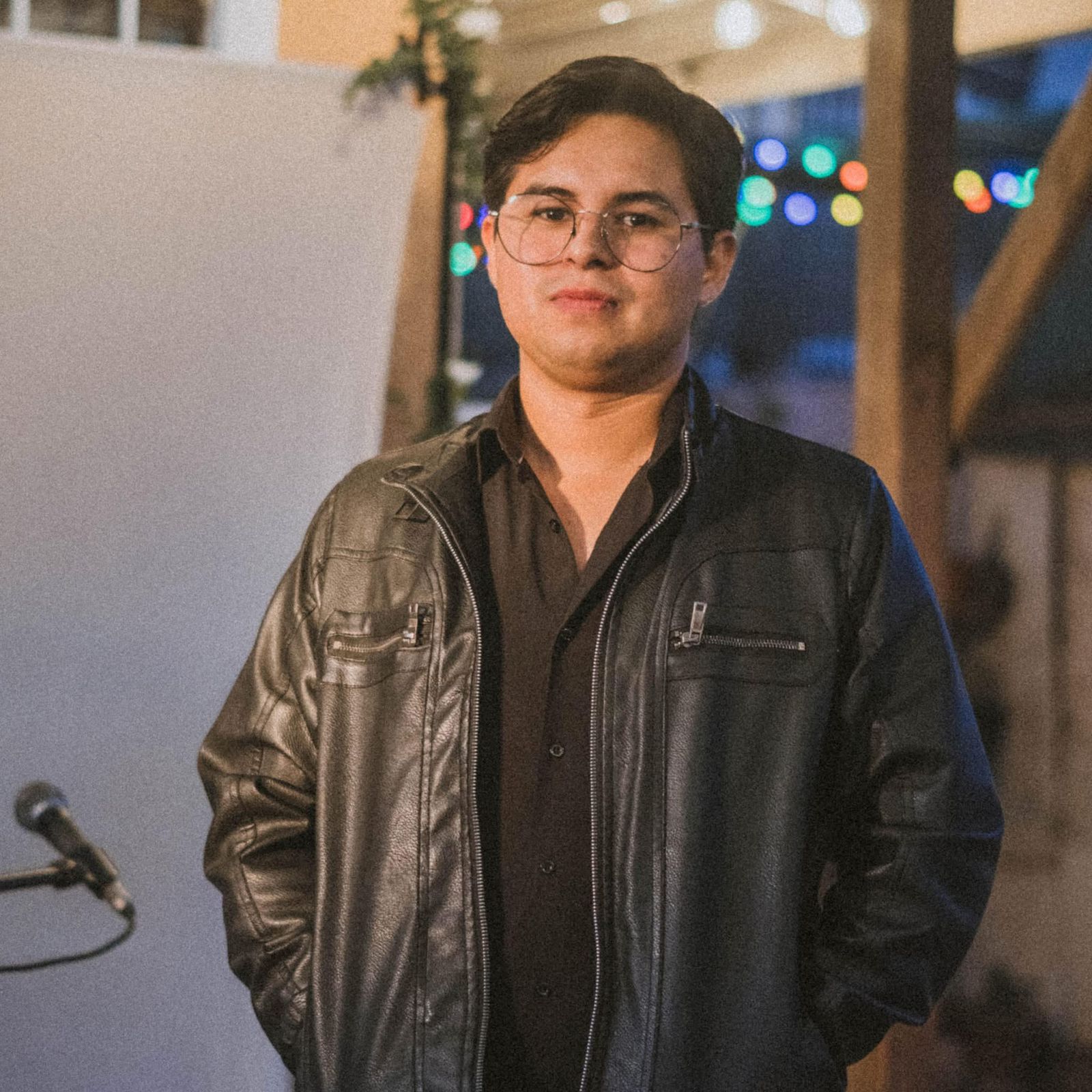 Marcos Elizalde como Ladrón